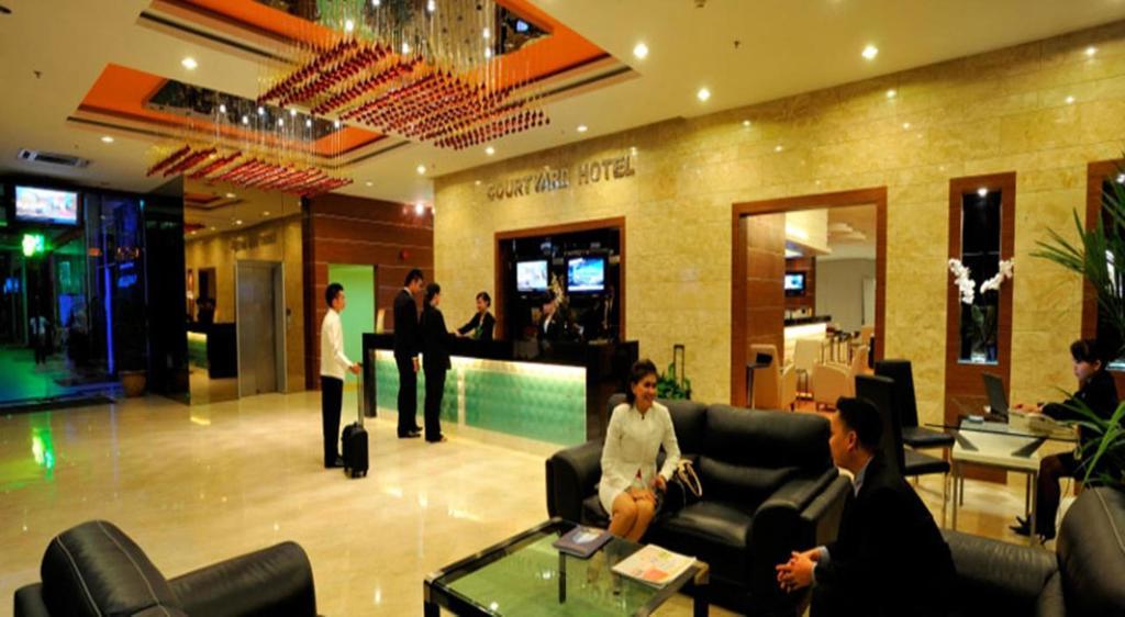 Courtyard Hotel 1Borneo Kota Kinabalu Exteriör bild